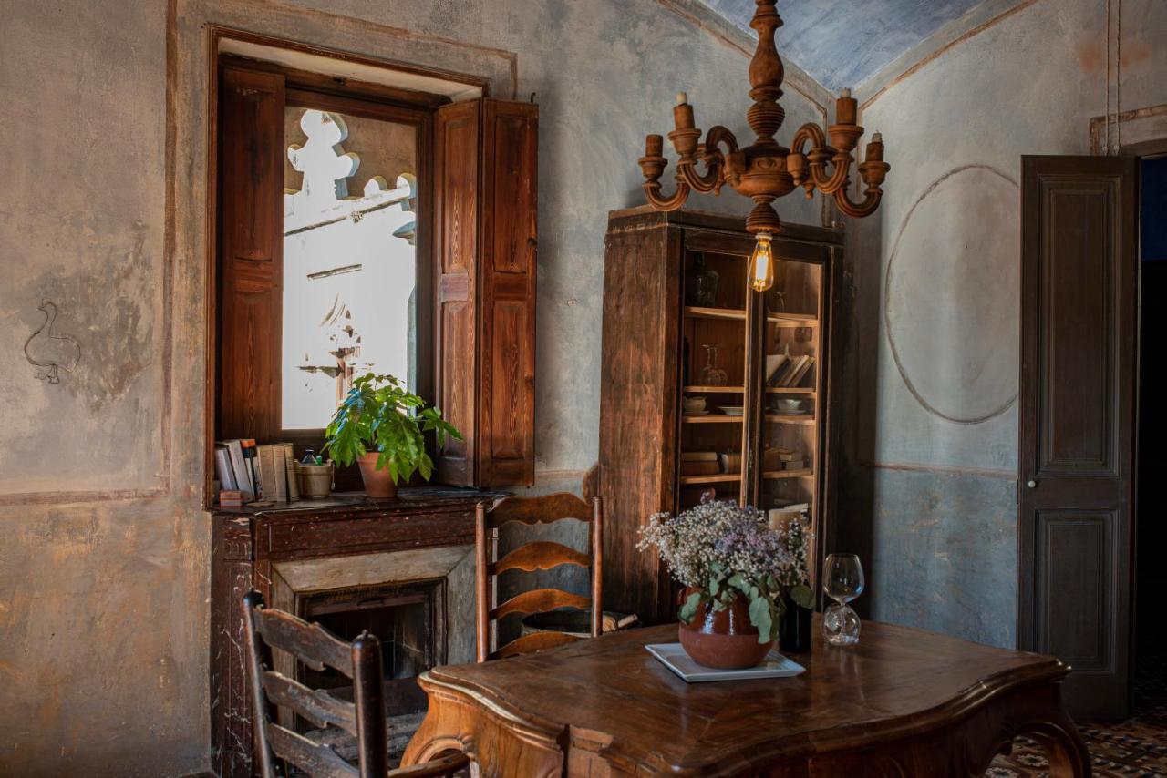 Ca N'Heras Guest House Canet de Adri Luaran gambar