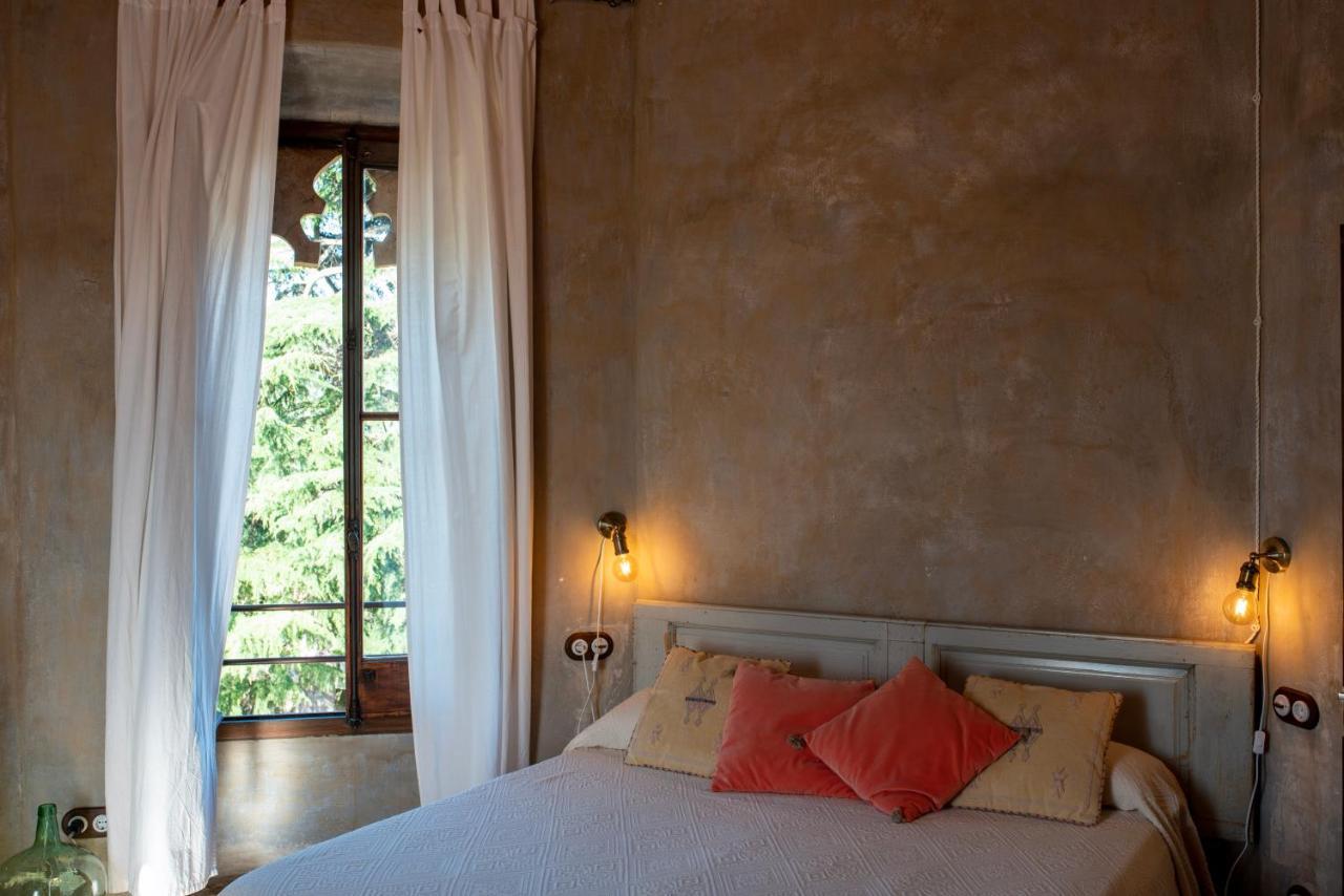 Ca N'Heras Guest House Canet de Adri Luaran gambar