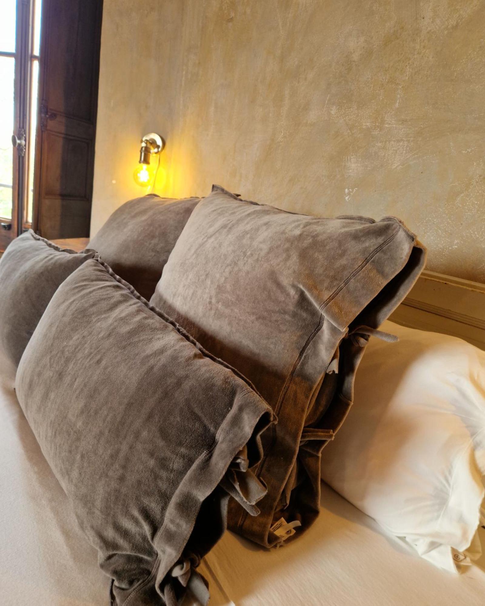 Ca N'Heras Guest House Canet de Adri Luaran gambar